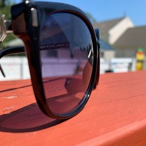 Tommy Hilfiger Accessories - Tommy Hilfiger Breeda Sunglasses Tommy Hilfiger Accessories - Tommy Hilfiger Breeda Sunglasses